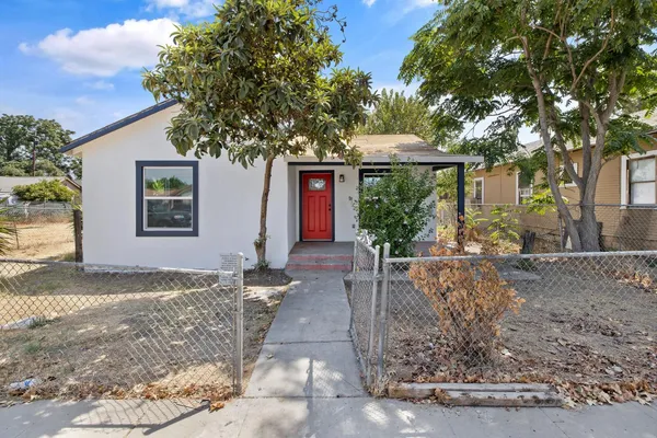 $244,000 | 2261 South Nicholas Avenue, Fresno, CA 93706