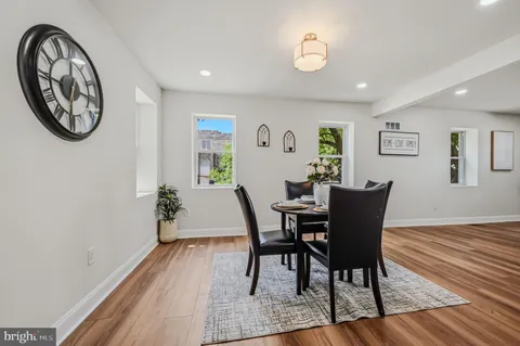 $374,900 | 414 West 28th Street, Wilmington, DE 19802