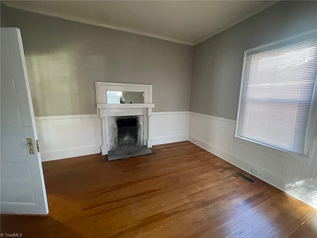 404 Cable Street High Point, NC 27260 - Photo 1 of 23 Gallery Image 1