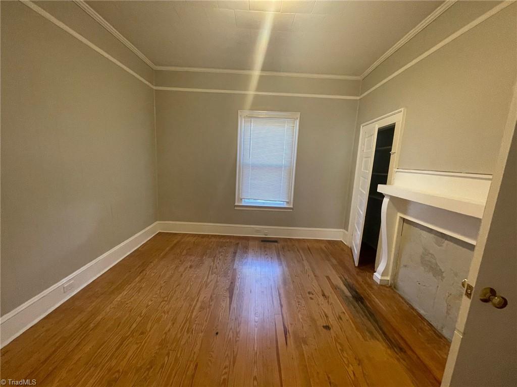 404 Cable Street High Point, NC 27260 - Photo 4 of 23 Gallery Image 4