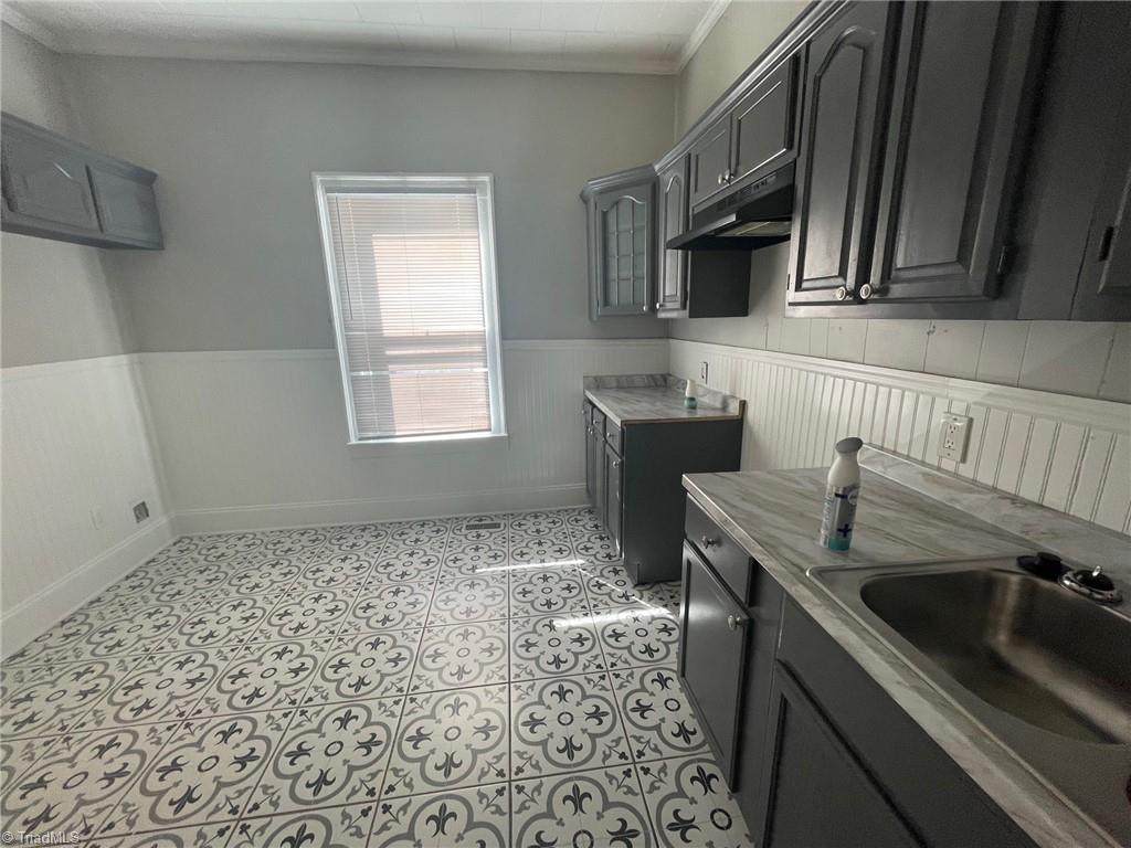 404 Cable Street High Point, NC 27260 - Photo 10 of 23 Gallery Image 10