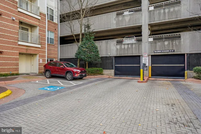 $510,000 | 9490 Virginia Center Boulevard, Unit 130, Vienna, VA 22181