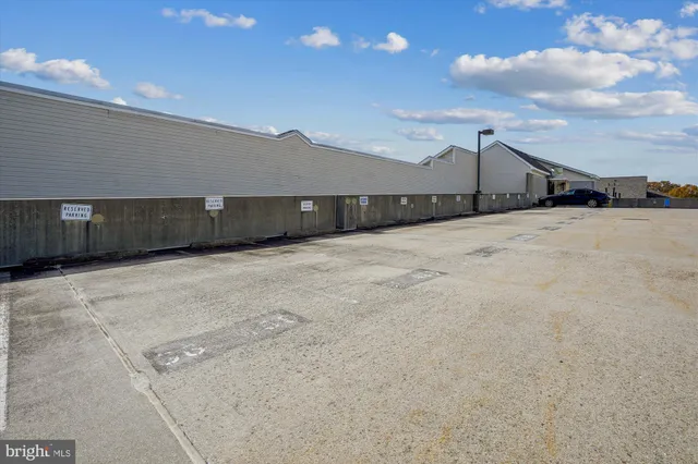 $510,000 | 9490 Virginia Center Boulevard, Unit 130, Vienna, VA 22181