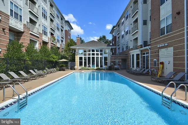 $510,000 | 9490 Virginia Center Boulevard, Unit 130, Vienna, VA 22181