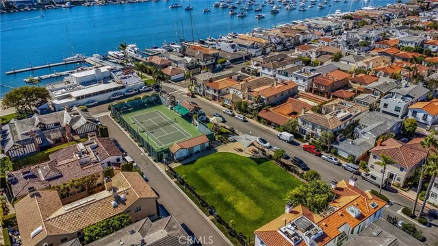 $14,000 | 107 Via San Remo, Newport Beach, CA 92663