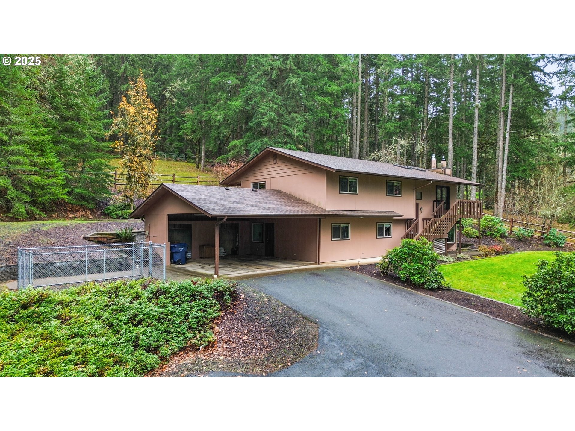 28198 Briggs Hill Road Eugene, OR 97405 - Photo 2 of 47