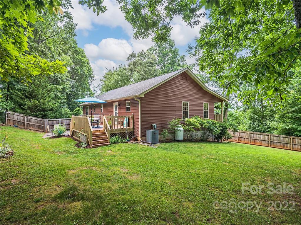 16 Brennan Ridge Alexander, NC 28701 - Photo 29 of 35 Gallery Image 29