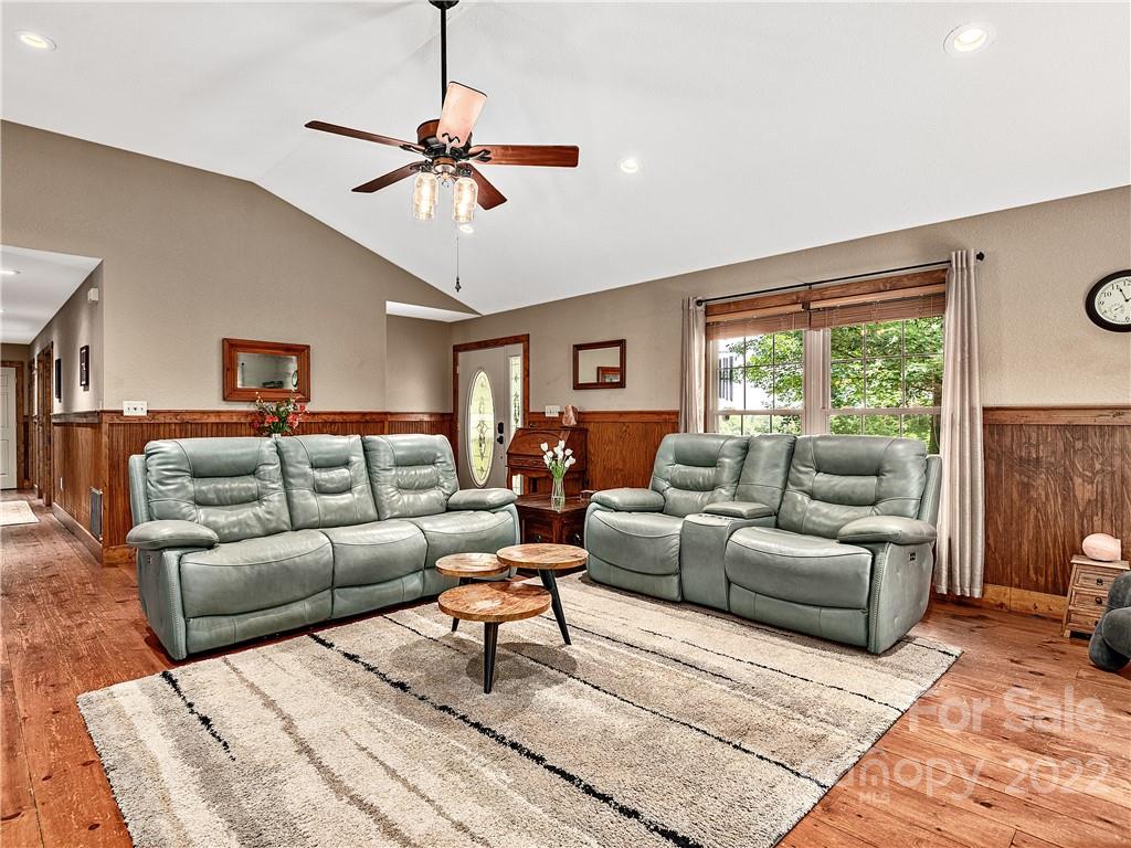 16 Brennan Ridge Alexander, NC 28701 - Photo 9 of 35 Gallery Image 9