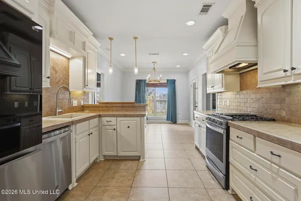 $339,900 | 206 Huntington Hollow, Brandon, MS 39047