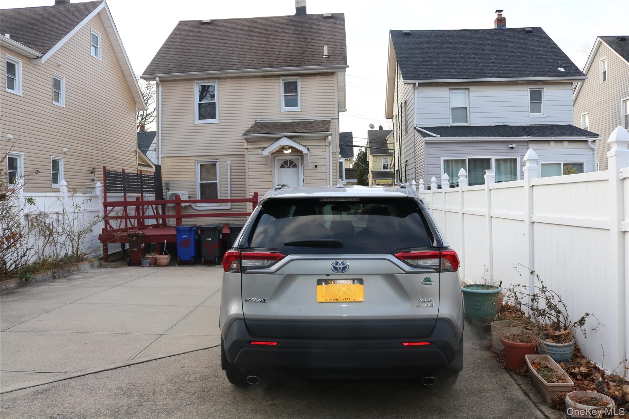 230-15 88th Avenue Queens, NY 11427 - Photo 26 of 29