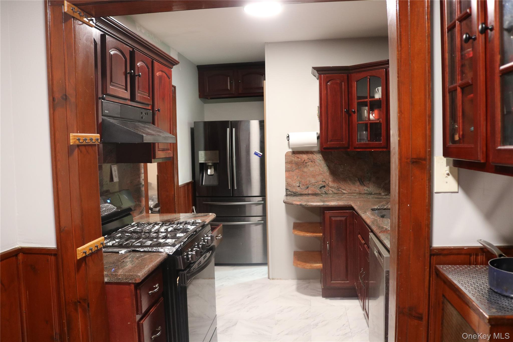 230-15 88th Avenue Queens, NY 11427 - Photo 9 of 29