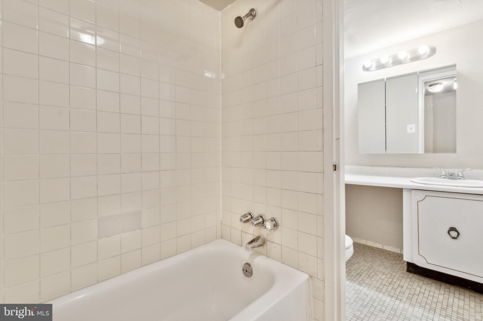 1836 Metzerott Road, Unit 222 Hyattsville, MD 20783 - Photo 18 of 24