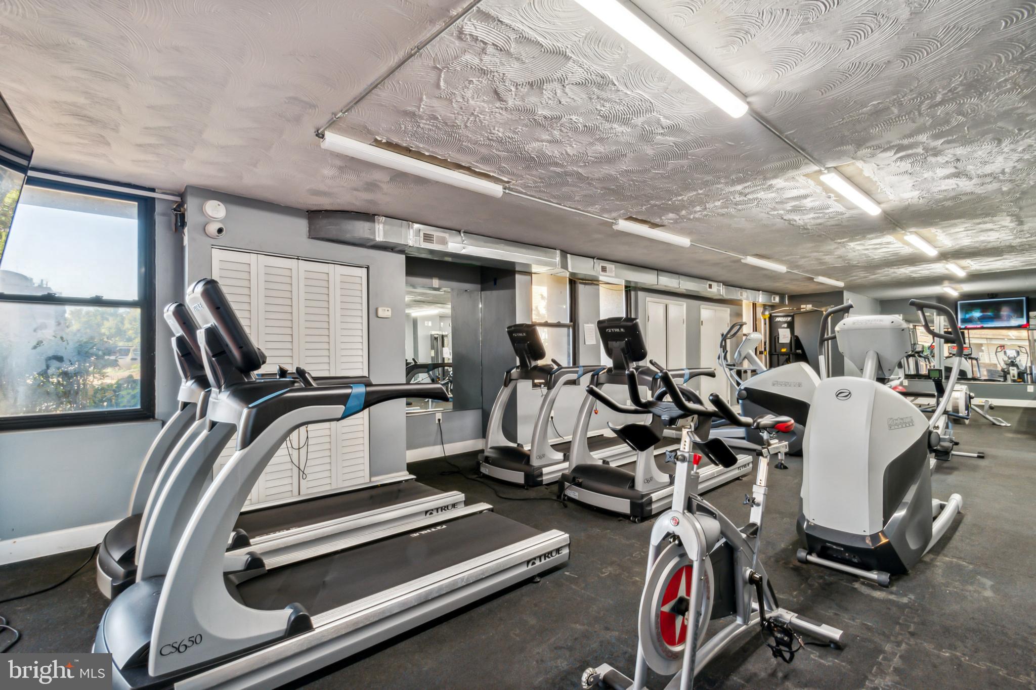 1836 Metzerott Road, Unit 222 Hyattsville, MD 20783 - Photo 3 of 24