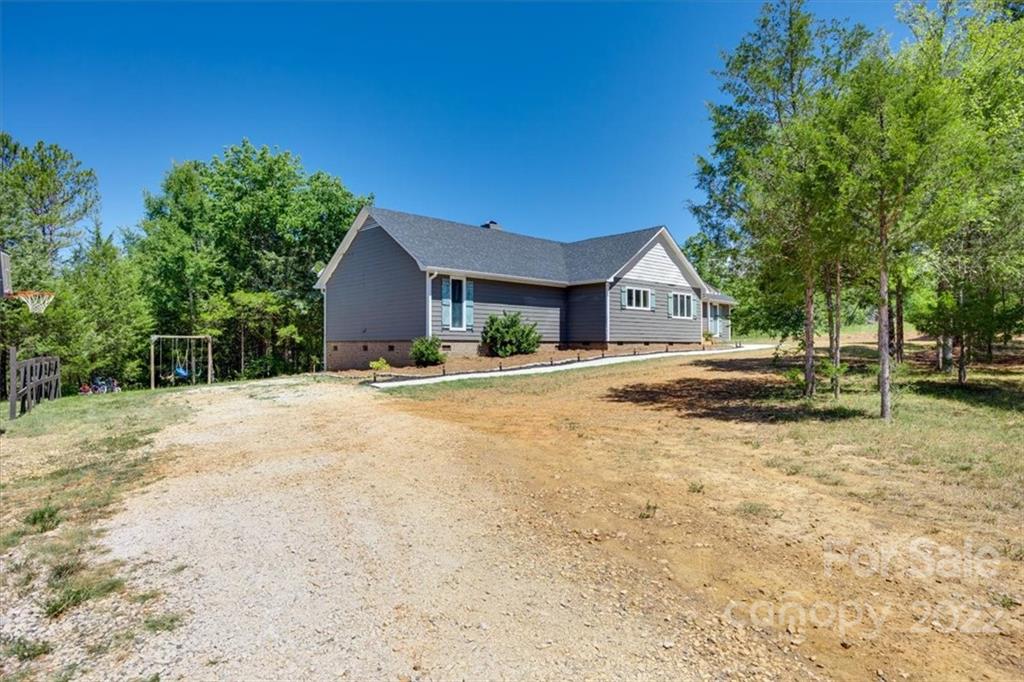 898 McGill Road Smyrna, SC 29743 - Photo 1 of 28 Gallery Image 1