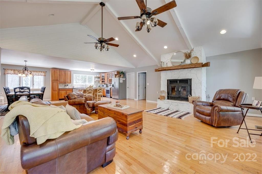 898 McGill Road Smyrna, SC 29743 - Photo 8 of 28 Gallery Image 8