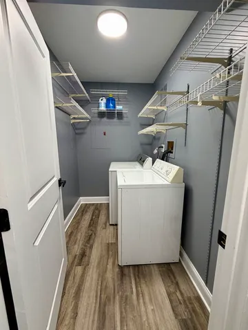 $274,900 | 1744 Chesapeake Lane, Unit 4, Schaumburg, IL 60193