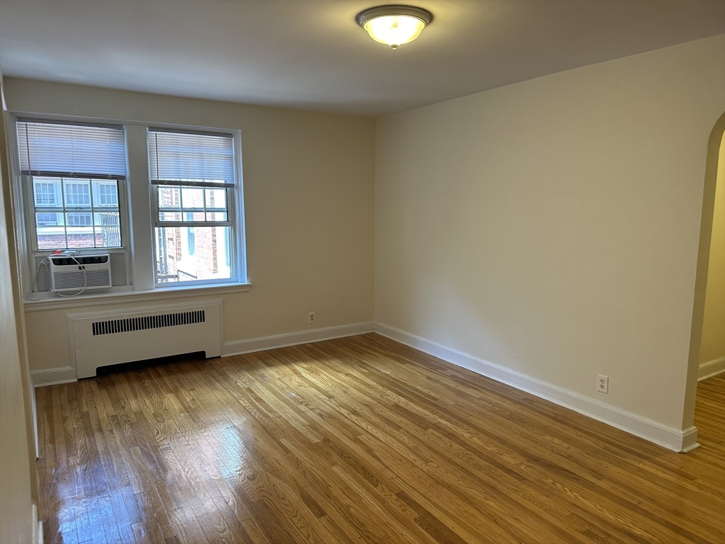 24 Concord Avenue, Unit 505 Cambridge, MA 02138 - Photo 3 of 23