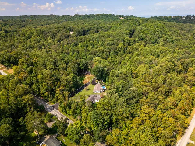 $349,900 | 10035 Shagbark Trail, Ooltewah, TN 37363