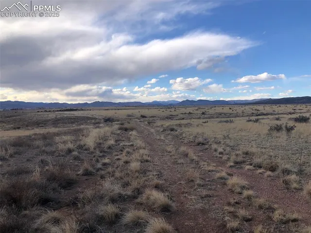 $325,000 | 50 Highway 50, Penrose, CO 81240