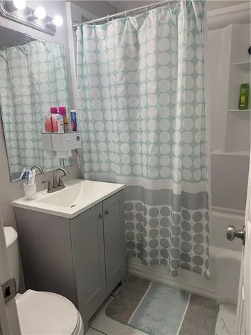 $219,000 | 8955 East 54th Street, Raytown, MO 64133