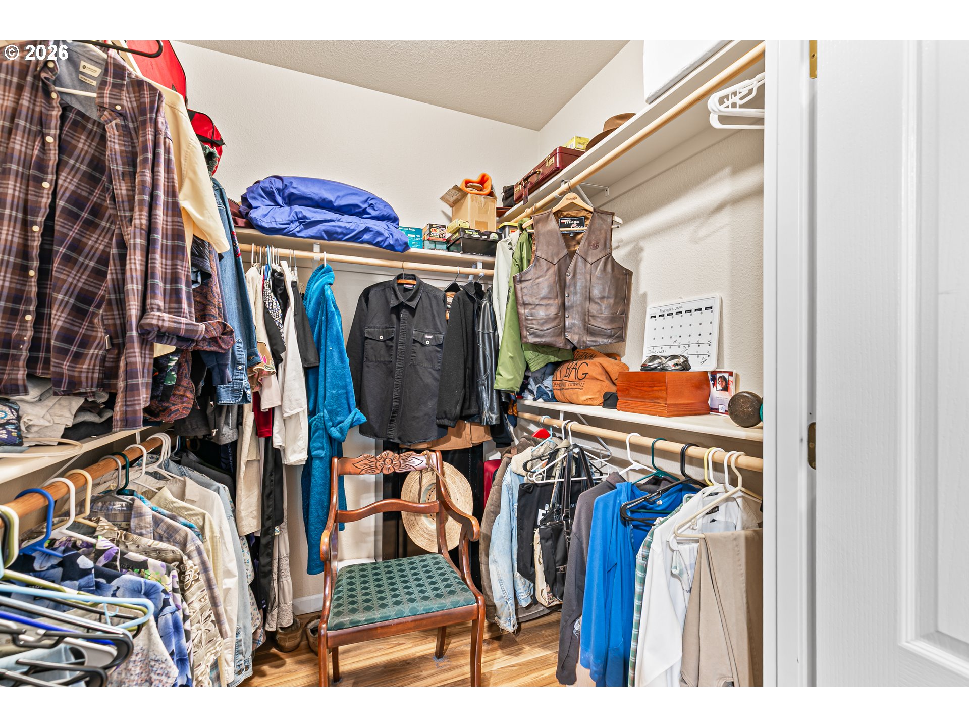 419 Idlewild Drive Cave Junction, OR 97523 - Photo 2 of 47 a utility room with dryer and washer