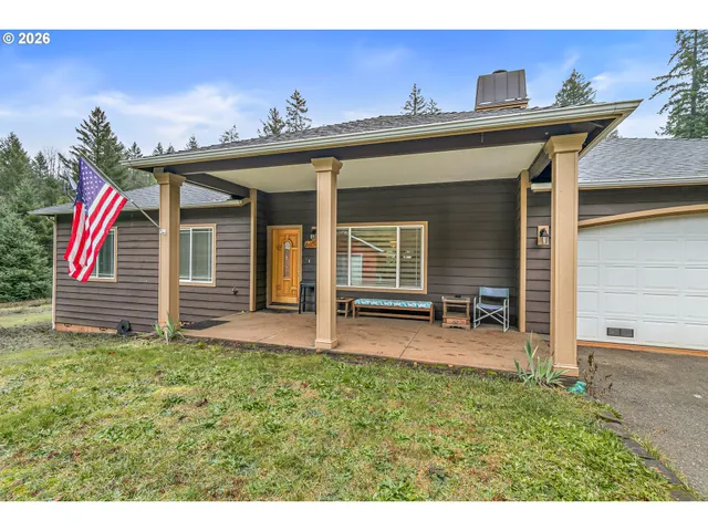 $465,000 | 419 Idlewild Drive, Cave Junction, OR 97523