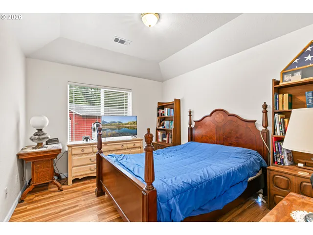 $465,000 | 419 Idlewild Drive, Cave Junction, OR 97523