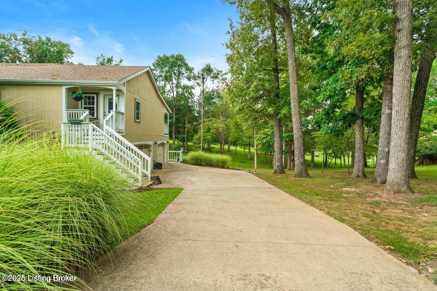 733 St Andrews Road Brandenburg, KY 40108 - Photo 21 of 35 16b-lower drive