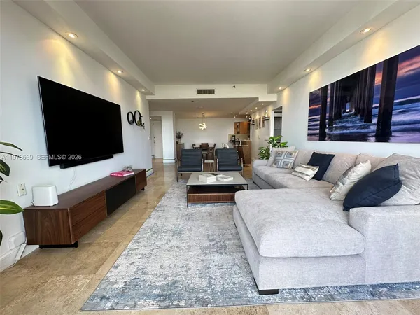 $12,000 | 251 Crandon Boulevard, Unit 606, Key Biscayne, FL 33149
