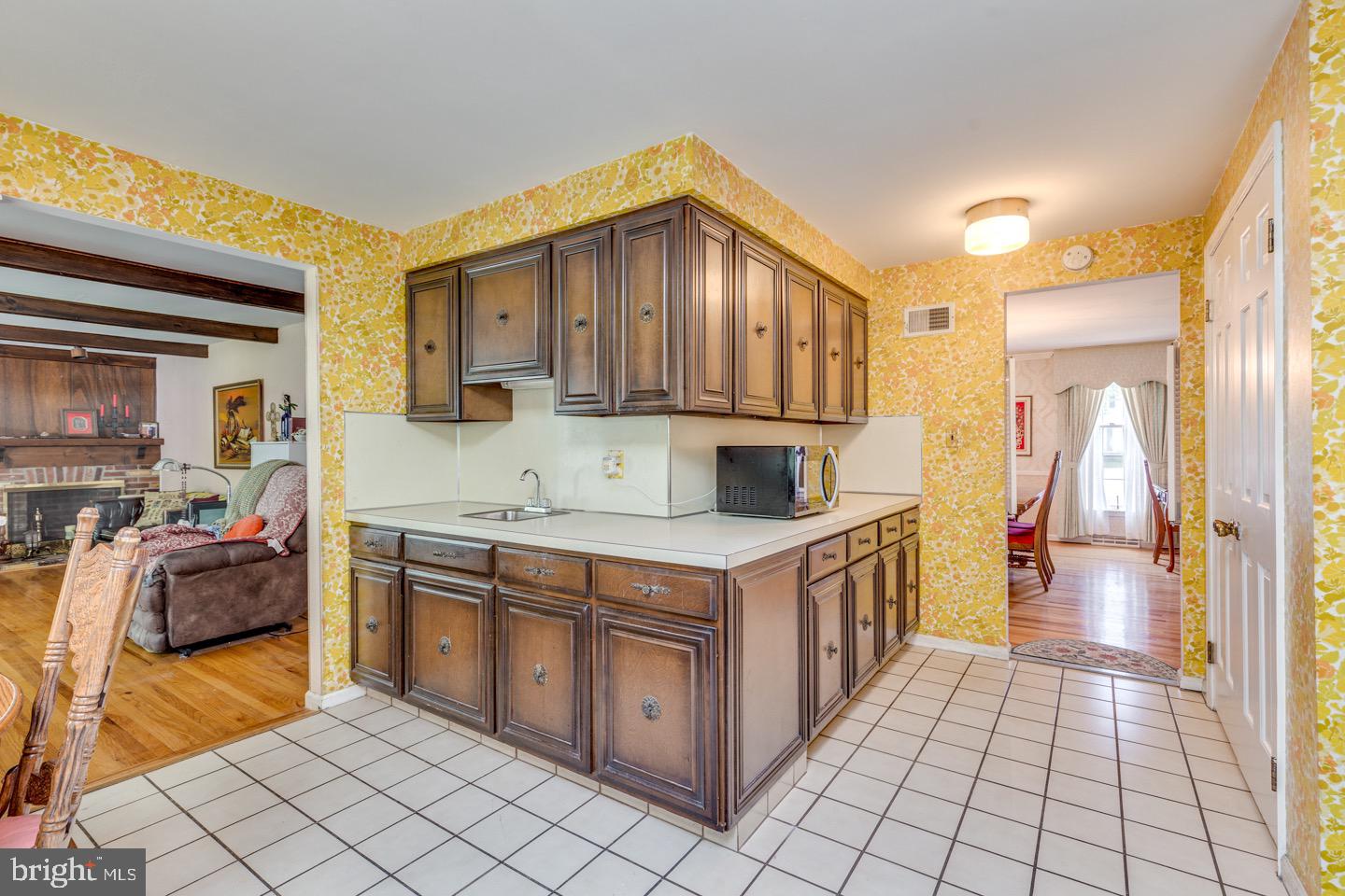 1017 Rymill Run Cherry Hill, NJ 08003 - Photo 15 of 50 Gallery Image 15
