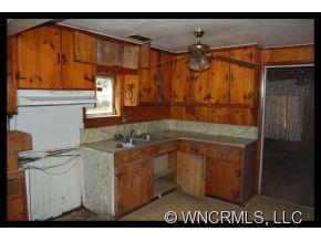 320 Lytle Cove Road Swannanoa, NC 28778 - Photo 3 of 9 Gallery Image 3
