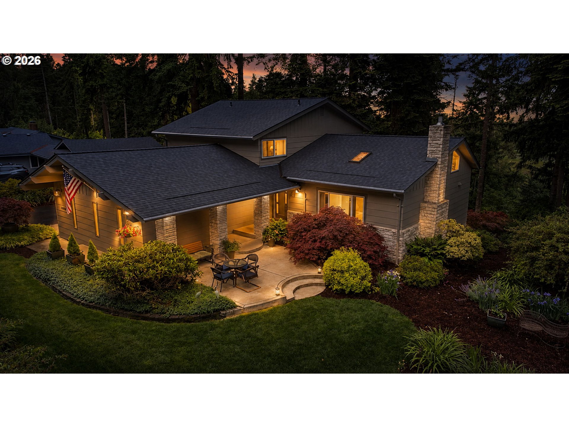 88108 Tiki Lane Springfield, OR 97478 - Photo 2 of 48 a view of a backyard