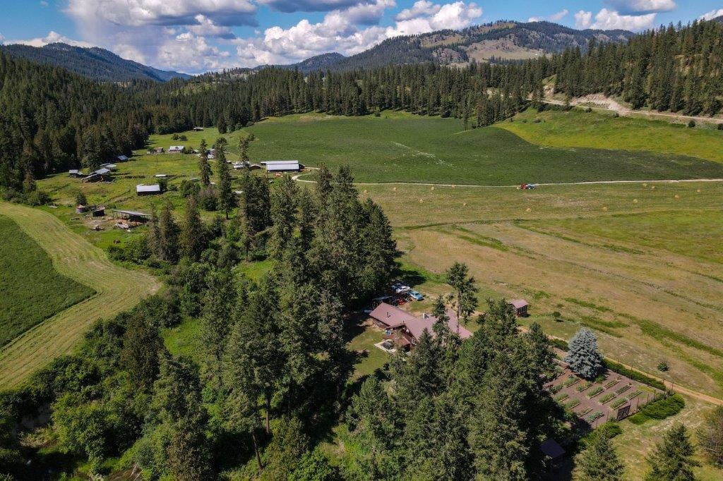 2447A Pierre Lake Road, Unit A Kettle Falls, WA 99141 - Photo 39 of 50