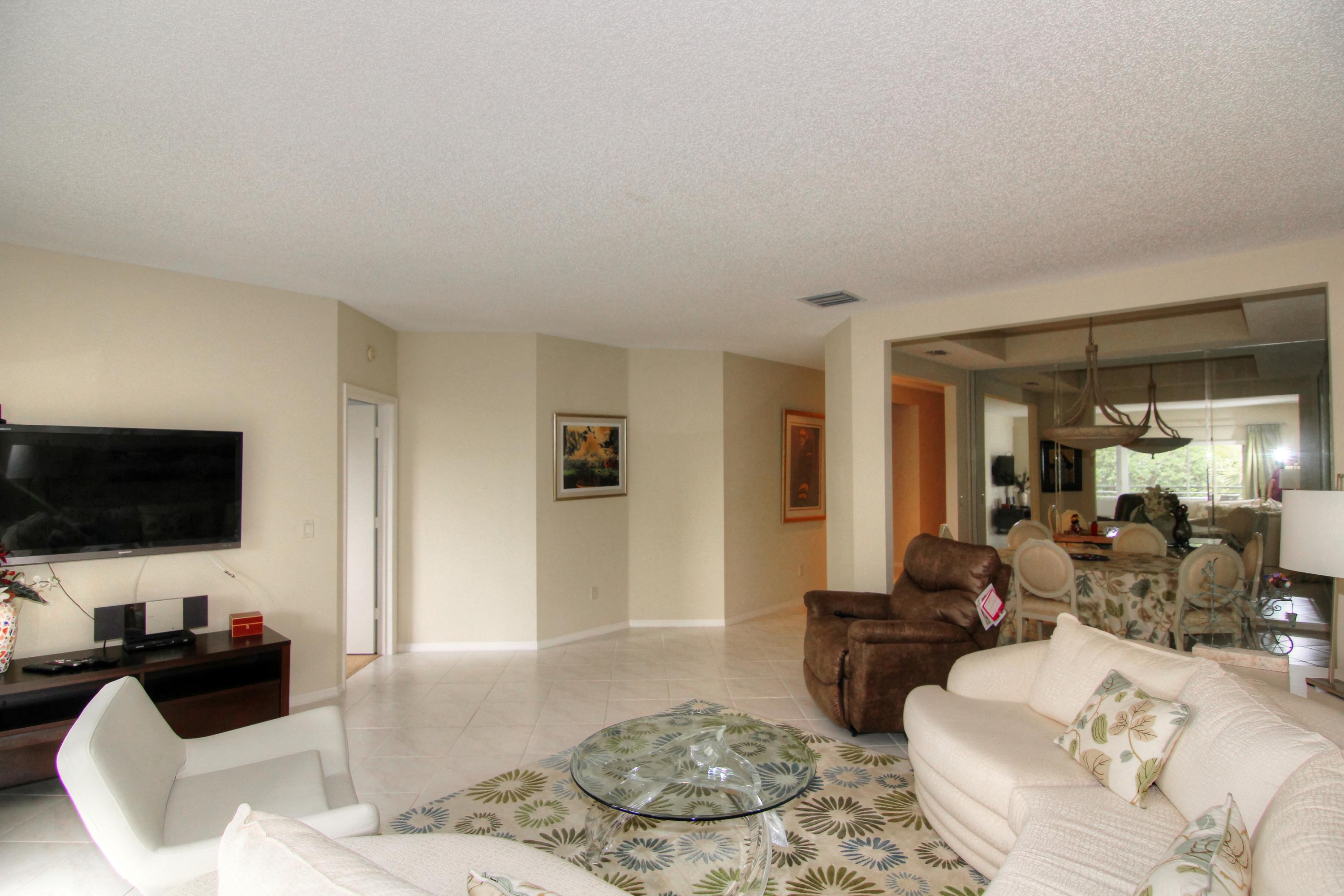 6253 Graycliff Drive, Unit D Boca Raton, FL 33496 - Photo 17 of 17 IMG_6260