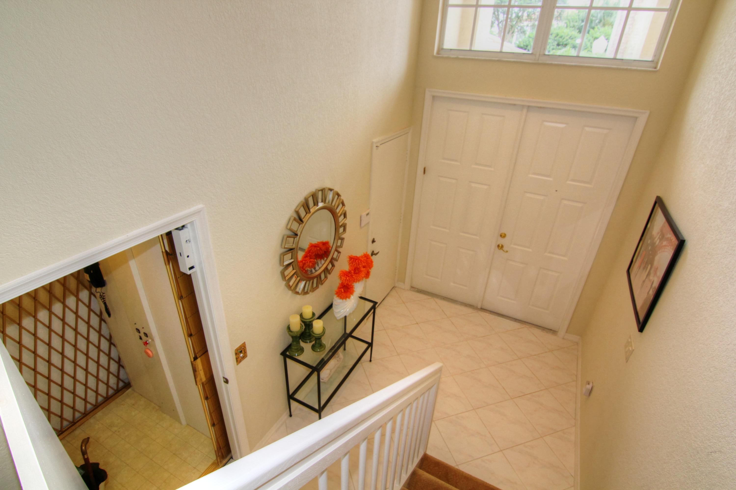 6253 Graycliff Drive, Unit D Boca Raton, FL 33496 - Photo 2 of 17 IMG_6240