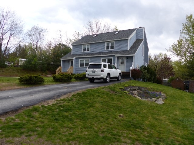 2 R Mills Farm Circle, Unit R Derry, NH 03038 - Photo 1 of 25 Gallery Image 1