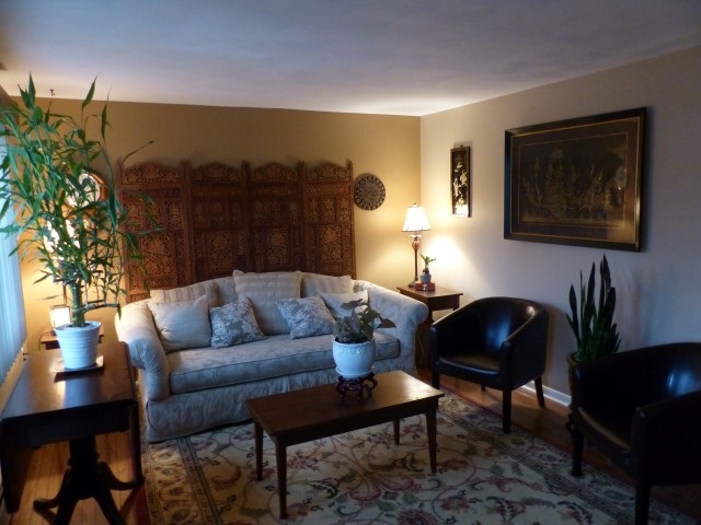 2 R Mills Farm Circle, Unit R Derry, NH 03038 - Photo 3 of 25 Gallery Image 3