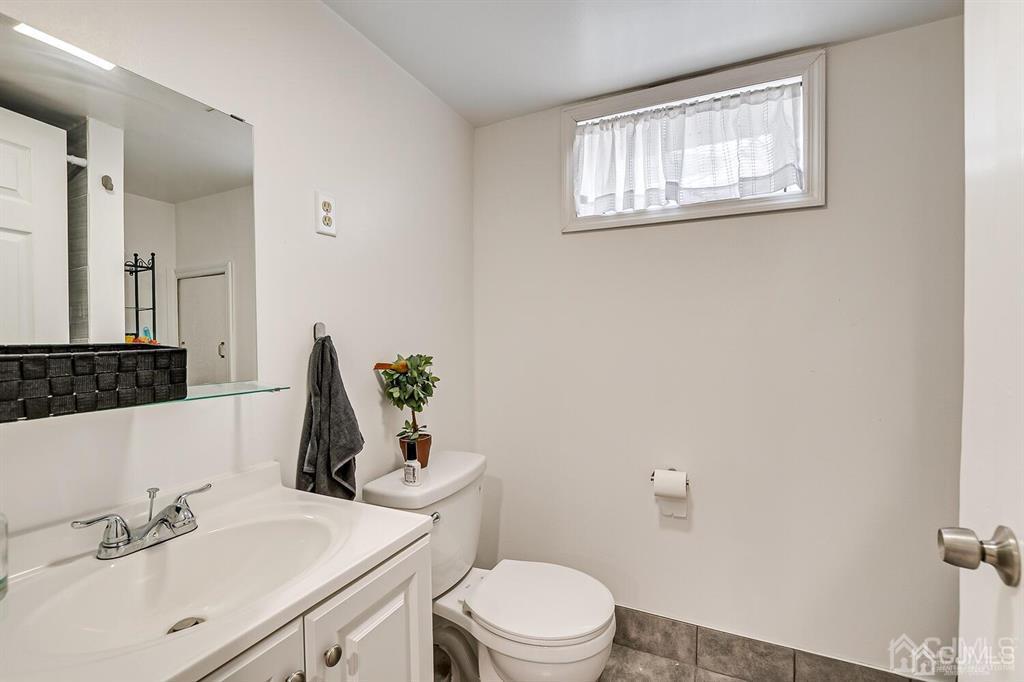 936 Hermann Road North Brunswick, NJ 08902 - Photo 19 of 35 Gallery Image 19