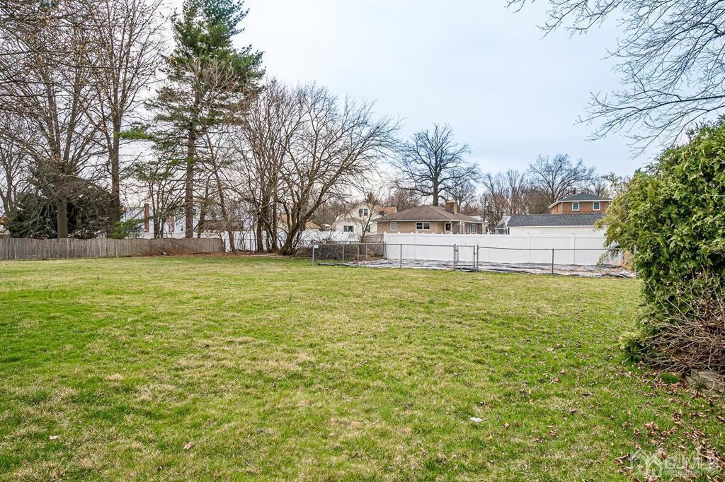 936 Hermann Road North Brunswick, NJ 08902 - Photo 32 of 35 Gallery Image 32