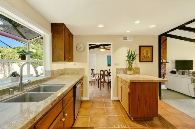 $1,195,000 | 2217 Crescent Avenue, Montrose, CA 91020