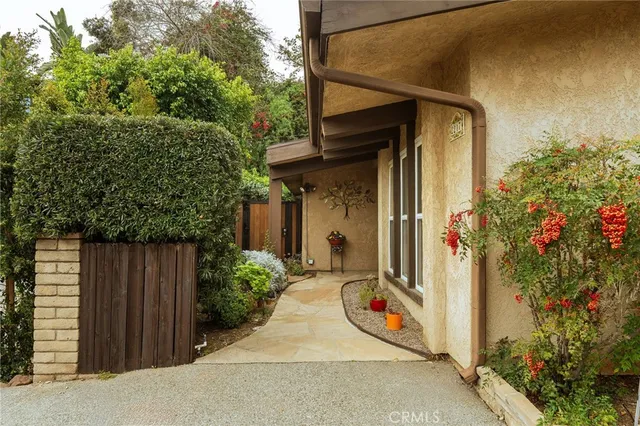 $1,195,000 | 2217 Crescent Avenue, Montrose, CA 91020
