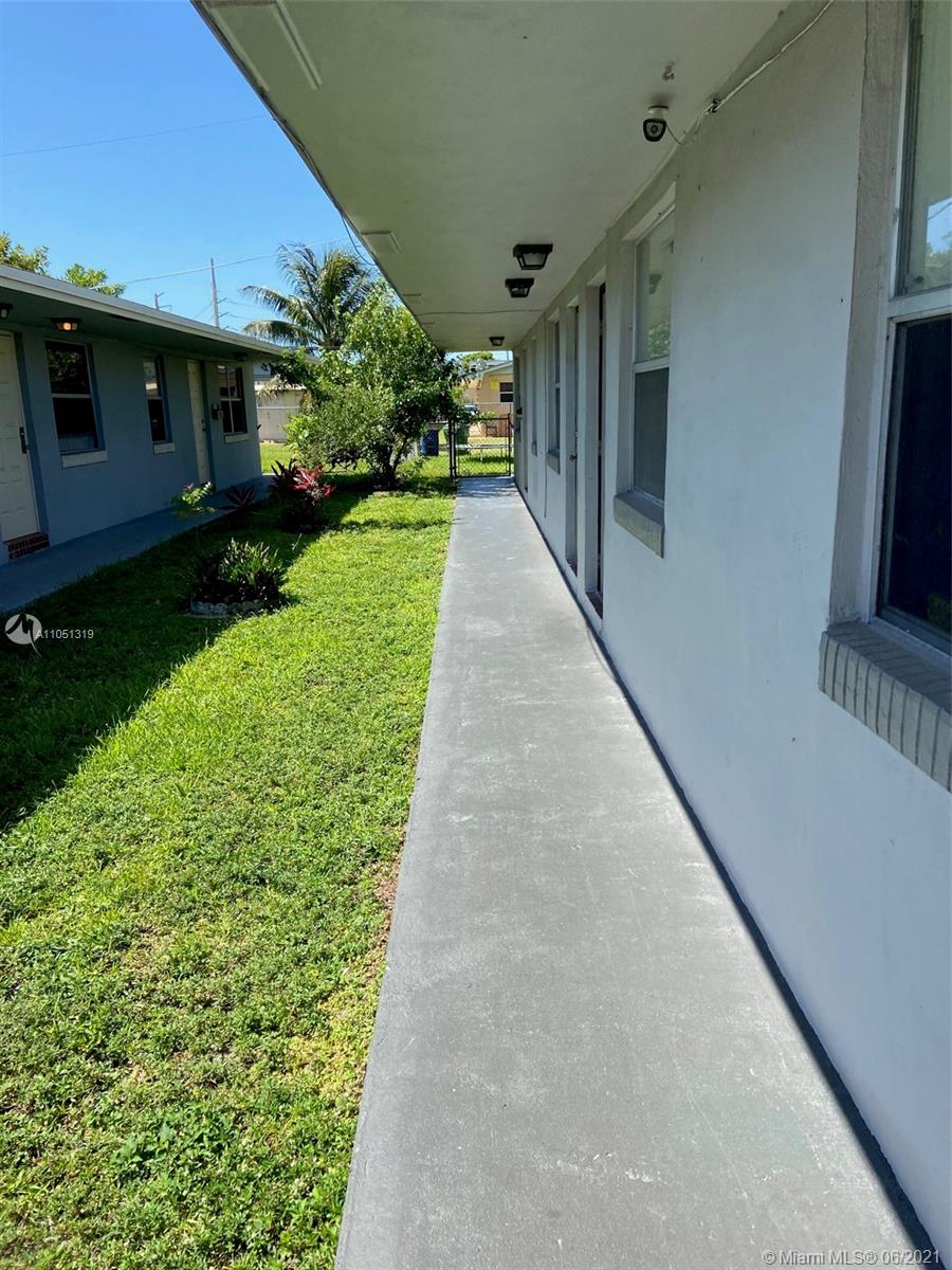 851 Southwest 9th Street, Unit 2 Hallandale Beach, FL 33009 - Photo 2 of 8