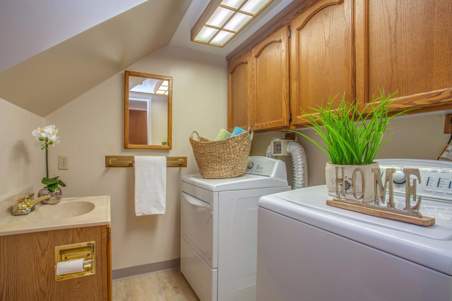 4675 Doyle Road San Jose, CA 95129 - Photo 14 of 24