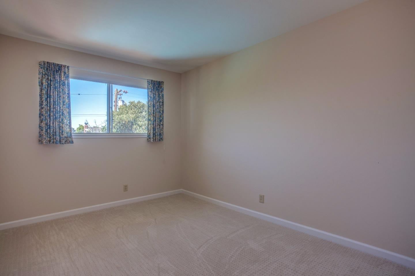 4675 Doyle Road San Jose, CA 95129 - Photo 21 of 24