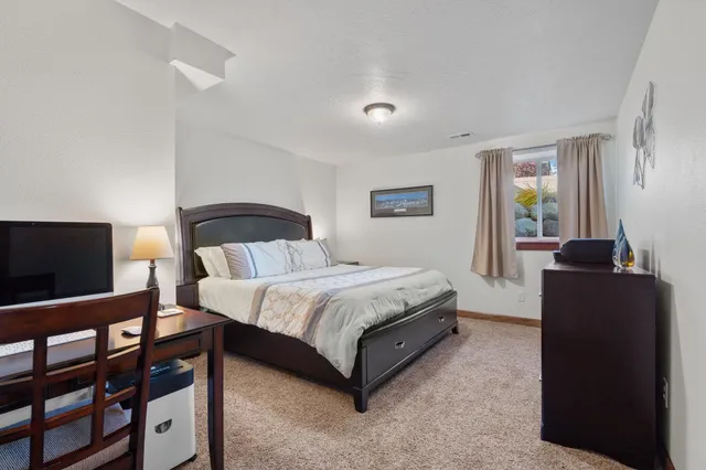 $675,000 | 1520 North McKenzie River Street, Spokane, WA 99224