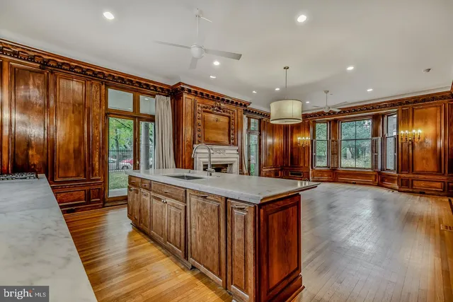 $849,900 | 4200 Pine Street, Unit 108A, Philadelphia, PA 19104