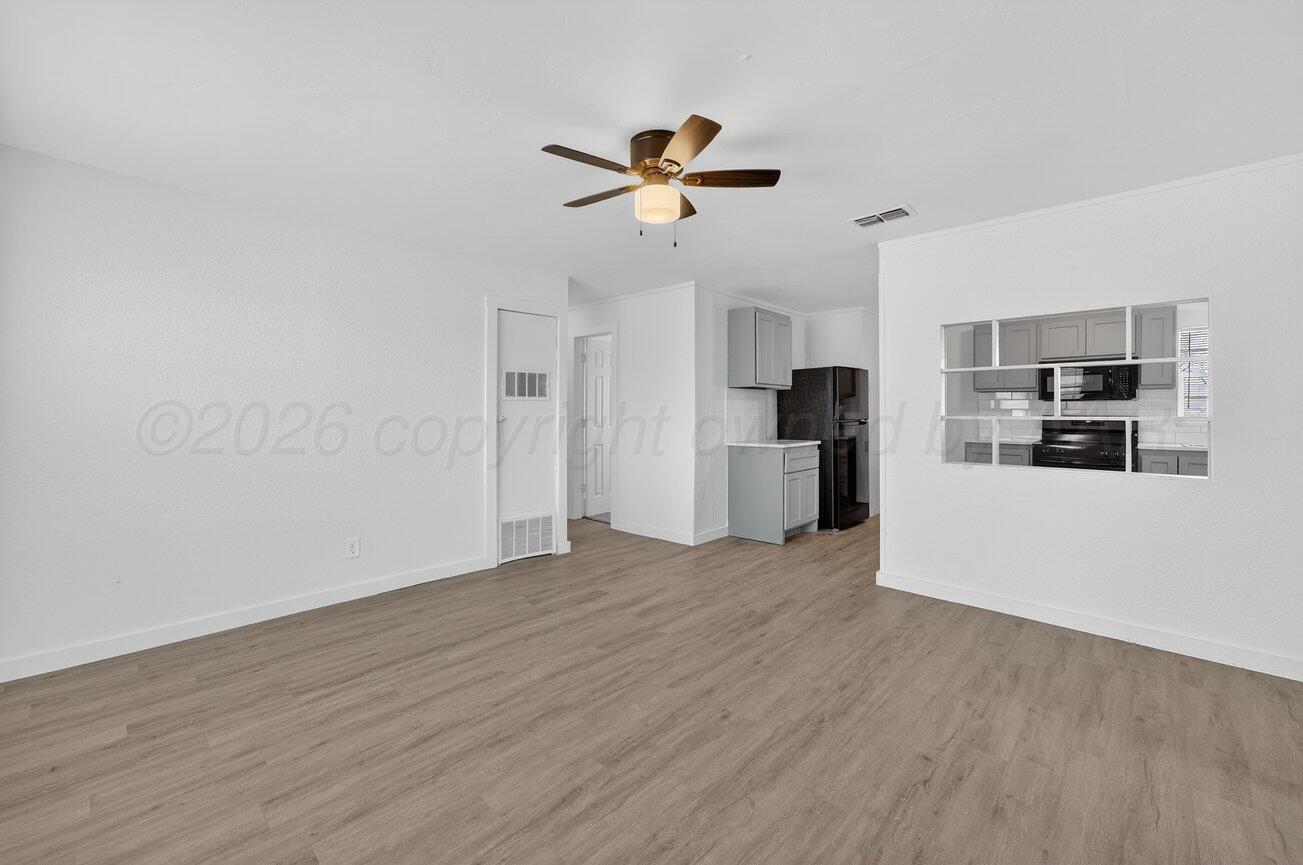 3009 Walnut Street Amarillo, TX 79107 - Photo 4 of 24 Living