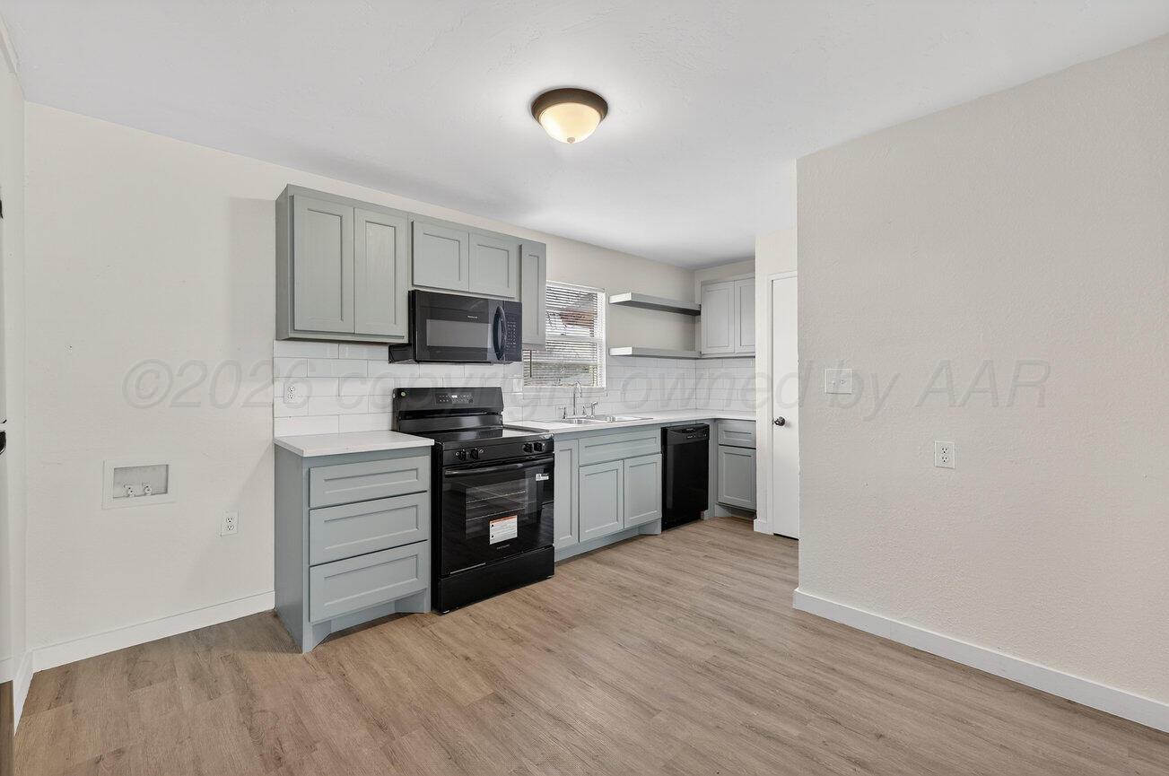 3009 Walnut Street Amarillo, TX 79107 - Photo 7 of 24 Kitchen 5