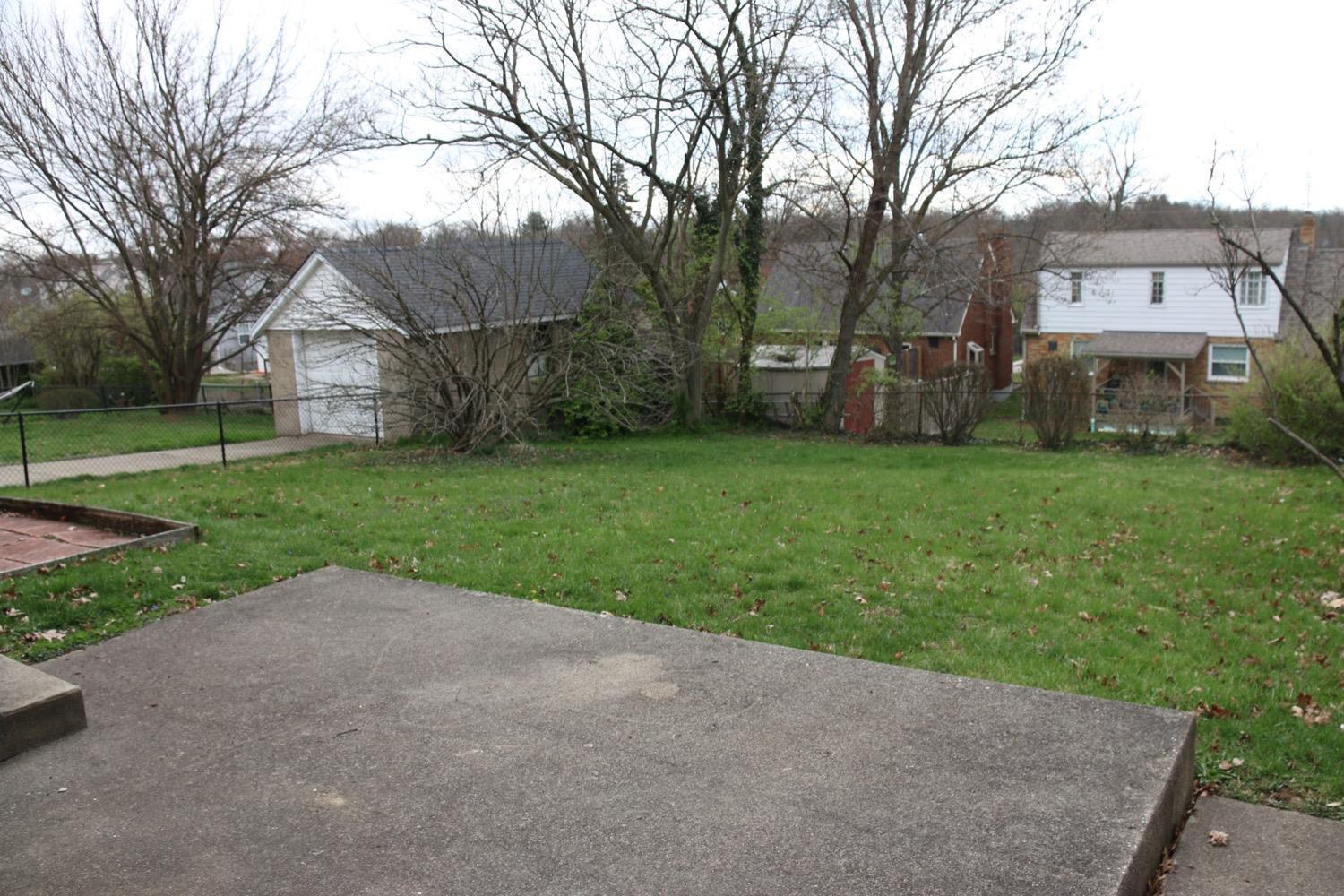 5608 Samver Road Cincinnati, OH 45239 - Photo 31 of 32