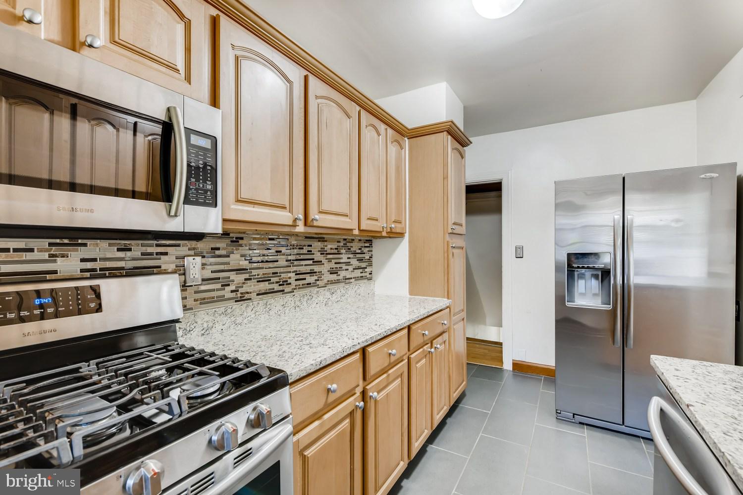 1717 Kennoway Road Towson, MD 21286 - Photo 12 of 31 Stainless steel kitchen appliances
